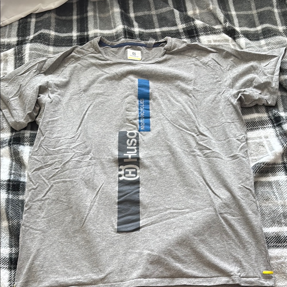 Gray Husqvarna tshirt